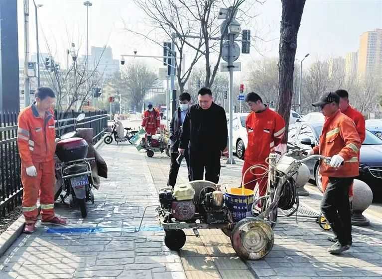 太原：“四色停車位”助力文明城市創(chuàng)建