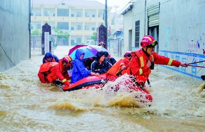 市水務(wù)局再安排再部署 全力以赴守住守牢防汛安全底線